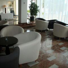 Hotel Apartamentos Vistasol & Spa интерьер отеля