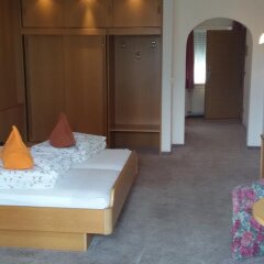 Hotel Maximilian Меран комната для гостей