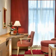 Отель The leela Hotel ОАЭ, Дубай - 1 отзыв об отеле, цены и фото номеров - забронировать отель The leela Hotel онлайн удобства в номере фото 2