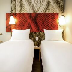 Отель Ibis Poznan Centrum Познань комната для гостей фото 4