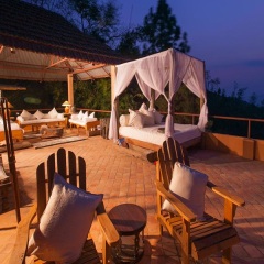 Отель Dwarikas Resort - Dhulikhel Непал, Дхуликхел - отзывы, цены и фото номеров - забронировать отель Dwarikas Resort - Dhulikhel онлайн гостиничный бар