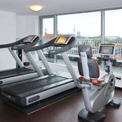Отель ARCOTEL Rubin Hamburg фитнесс-зал фото 3