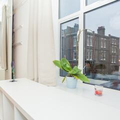 Отель Spacious 2 Bedroom Flat in North West London ванная