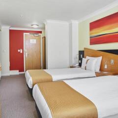 Отель Holiday Inn Express London Victoria комната для гостей фото 2