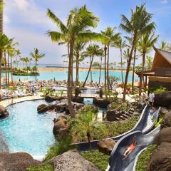 Отель Hilton Hawaiian Village Waikiki Beach Resort бассейн