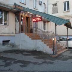 Отель Marilyn Hotel Грузия, Тбилиси - отзывы, цены и фото номеров - забронировать отель Marilyn Hotel онлайн парковка