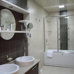 Premier Deluxe Hotel & Spa in Baku, Azerbaijan from 119$, photos, reviews - zenhotels.com bathroom
