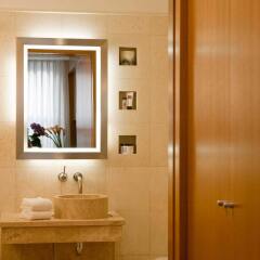 Отель Renaissance New York Hotel 57 США, Нью-Йорк - отзывы, цены и фото номеров - забронировать отель Renaissance New York Hotel 57 онлайн ванная