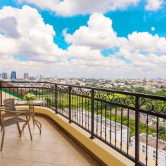 Апартаменты Baan Montida Serviced Apartment Бангкок балкон