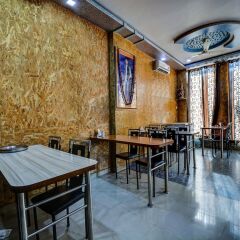 OYO 17250 Hotel Ganesham гостиничный бар