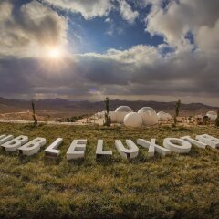 Отель Petra Bubble Luxotel пляж