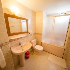 Апарт- Tuntas Suites Altinkum Турция, Алтинкум - отзывы, цены и фото номеров - забронировать отель Апарт-Отель Tuntas Suites Altinkum онлайн ванная фото 2