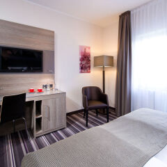 Отель Leonardo Hotel Nürnberg Германия, Нюрнберг - 5 отзывов об отеле, цены и фото номеров - забронировать отель Leonardo Hotel Nürnberg онлайн удобства в номере фото 2