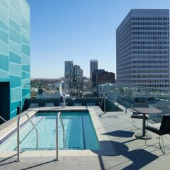 Отель AC Hotel by Marriott Beverly Hills США, Лос-Анджелес - отзывы, цены и фото номеров - забронировать отель AC Hotel by Marriott Beverly Hills онлайн бассейн фото 3