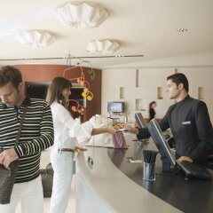 Отель T Hotel Италия, Кальяри - отзывы, цены и фото номеров - забронировать отель T Hotel онлайн интерьер отеля фото 3