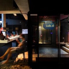 Отель Lub d Bangkok - Siam Square гостиничный бар