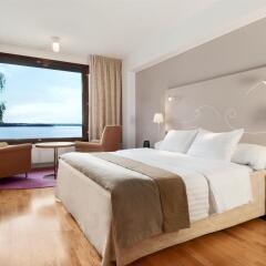 Отель Hilton Helsinki Kalastajatorppa Финляндия, Хельсинки - - забронировать отель Hilton Helsinki Kalastajatorppa, цены и фото номеров комната для гостей