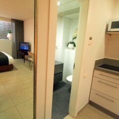 Sea Land Suites Израиль, Тель-Авив - 11 отзывов об отеле, цены и фото номеров - забронировать отель Sea Land Suites онлайн в номере