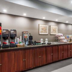 Отель Hawthorn Suites by Wyndham Columbus West питание