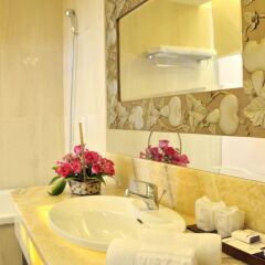 Отель Dragon King Hotel Вьетнам, Далат - отзывы, цены и фото номеров - забронировать отель Dragon King Hotel онлайн ванная фото 2