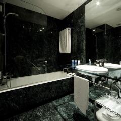 AC Hotel Avenida de América by Marriott Мадрид ванная