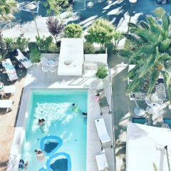 Отель Select Suites & Spa Риччоне бассейн