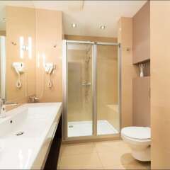 Отель P&O Apartments Arkadia 14 Польша, Варшава - отзывы, цены и фото номеров - забронировать отель P&O Apartments Arkadia 14 онлайн ванная
