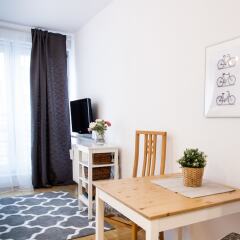 Отель Arkadia Chillout Apartment Польша, Варшава - отзывы, цены и фото номеров - забронировать отель Arkadia Chillout Apartment онлайн комната для гостей фото 2