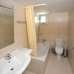 Petrosana Hotel Apartments ванная