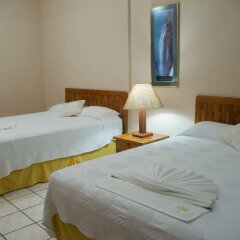 Banana Palms Hotel in Rio Dulce, Guatemala from 116$, photos, reviews - zenhotels.com guestroom photo 4