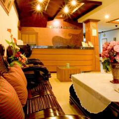 Отель Queen Lotus Guesthouse Бангкок интерьер отеля