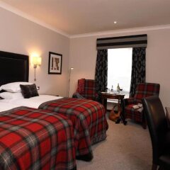 Отель Macdonald Holyrood Hotel and Spa Великобритания, Эдинбург - 1 отзыв об отеле, цены и фото номеров - забронировать отель Macdonald Holyrood Hotel and Spa онлайн комната для гостей фото 4