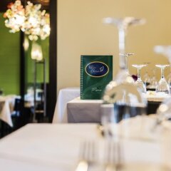 Отель Restaurant Villa Flora Аниф фото 17