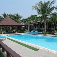Отель Assava Dive Resort бассейн фото 2