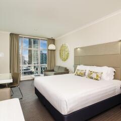 Отель Clarion Suites Gateway комната для гостей фото 2