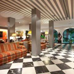 Hotel Doña Maria гостиничный бар