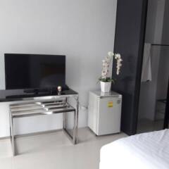 Отель The Stand By Phuket Airport Таиланд, Такуа-Тунг - отзывы, цены и фото номеров - забронировать отель The Stand By Phuket Airport онлайн удобства в номере