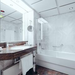 Отель Grand Elysee Hamburg ванная