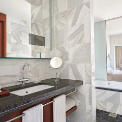 Отель Park Hyatt Zurich ванная