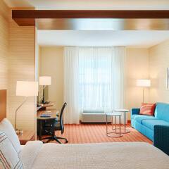 Отель Fairfield Inn & Suites by Marriott Columbus Dublin комната для гостей фото 2