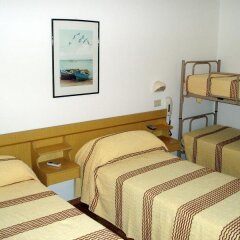 Hotel Lily Римини комната для гостей фото 5