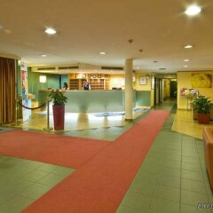 Отель Park Inn by Radisson Uno City Vienna интерьер отеля