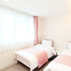 ORBIT Cafe & Guesthouse - Hostel комната для гостей фото 3