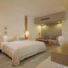 Отель Ramada by Wyndham Phuket Southsea комната для гостей