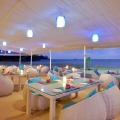 Отель Andaman White Beach Resort Таиланд, пляж Банг-Тао - 3 отзыва об отеле, цены и фото номеров - забронировать отель Andaman White Beach Resort онлайн питание