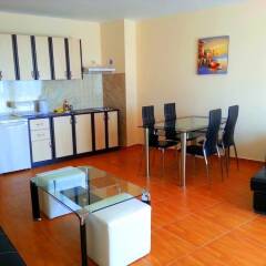 Апартаменты Menada Paradise Dream Apartment комната для гостей