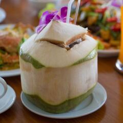 Отель Phuket Airport Villa питание