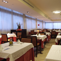 Отель Sandos Monaco Beach Hotel & Spa - Только для взрослых - Все включено Испания, Бенидорм - отзывы, цены и фото номеров - забронировать отель Sandos Monaco Beach Hotel & Spa - Только для взрослых - Все включено онлайн питание фото 2