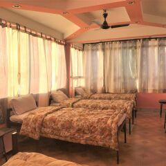 Отель OYO 167 Adventure Home Непал, Катманду - отзывы, цены и фото номеров - забронировать отель OYO 167 Adventure Home онлайн комната для гостей