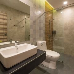 Отель Chermantra Aonang Resort and Pool Suite ванная